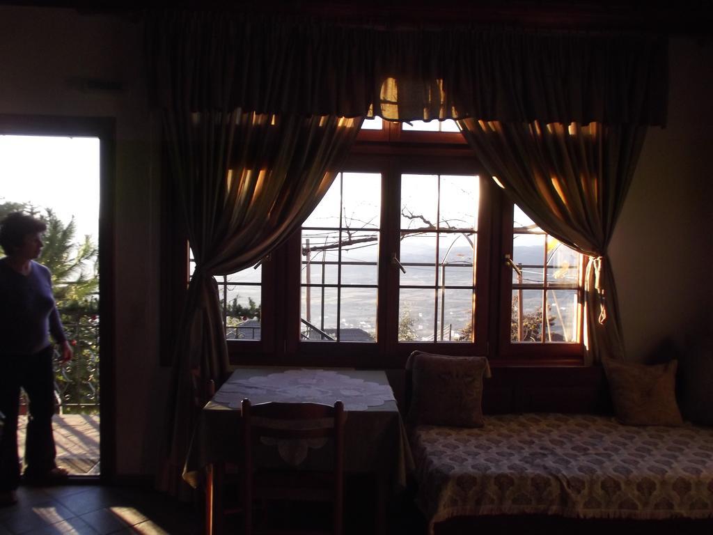 Gerakofolia To Let Appartement *