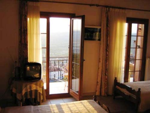 Appartement Gerakofolia To Let *